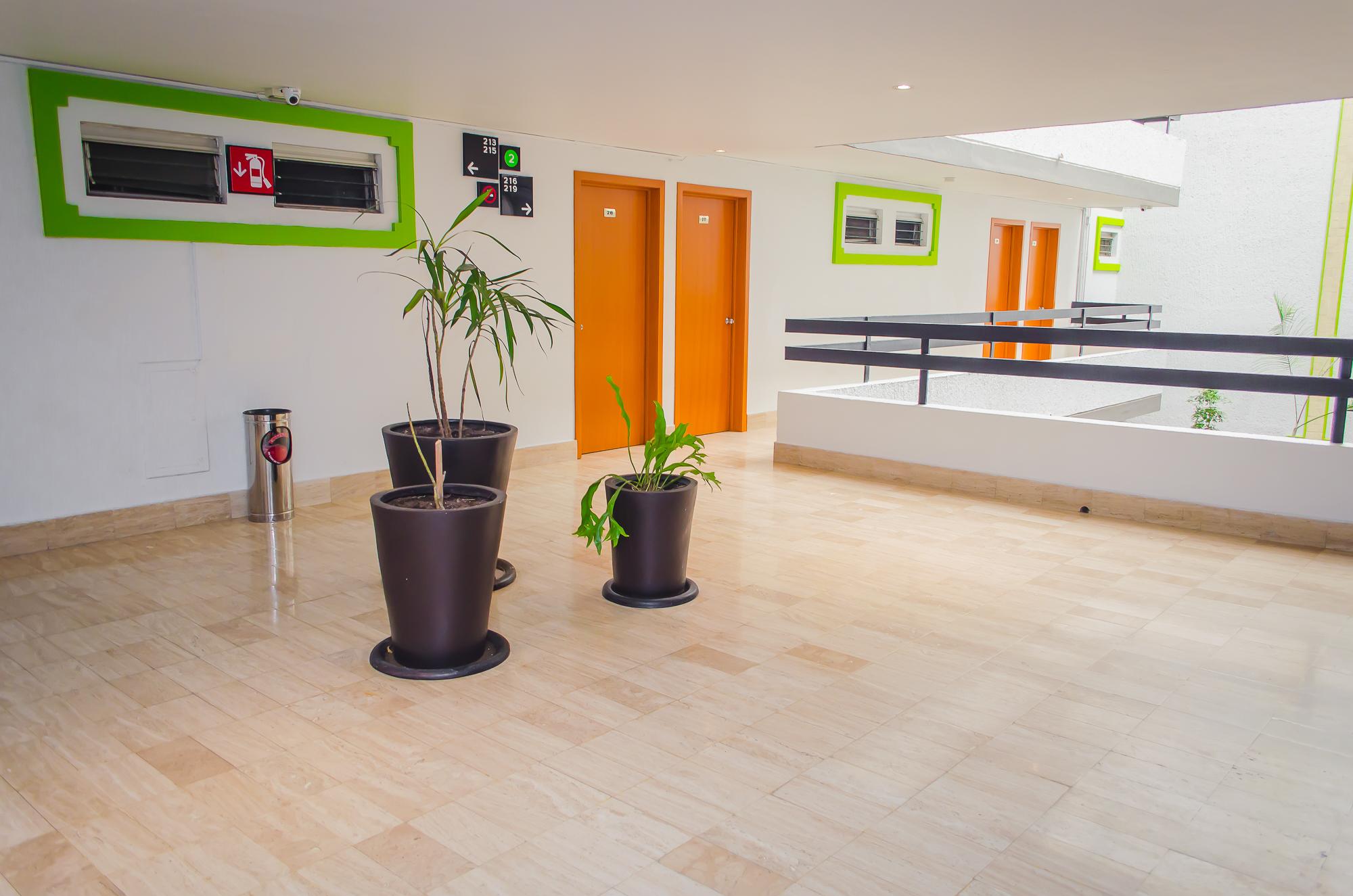 Hotel Arboledas Expo Γκουανταλαχάρα Εξωτερικό φωτογραφία