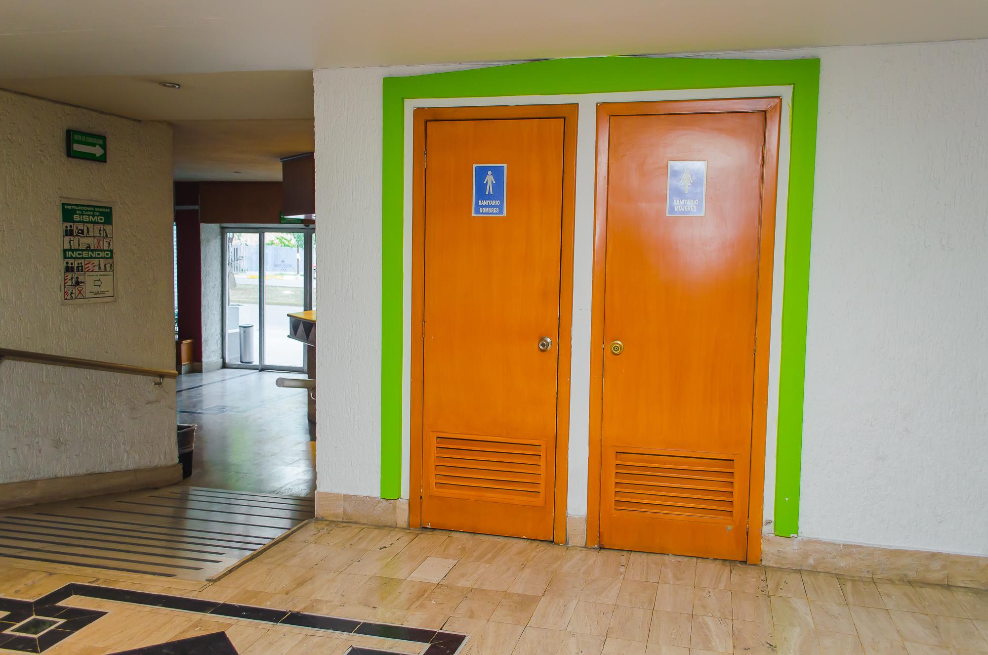 Hotel Arboledas Expo Γκουανταλαχάρα Εξωτερικό φωτογραφία
