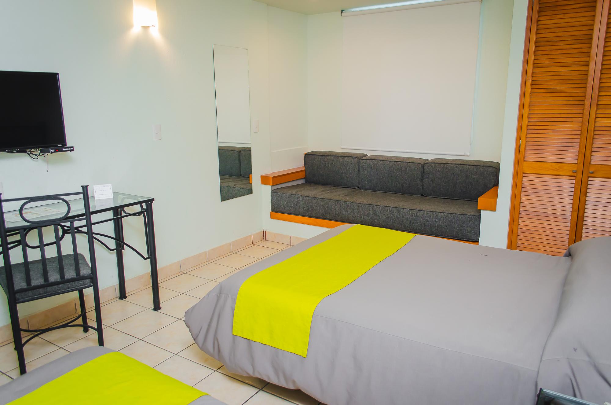 Hotel Arboledas Expo Γκουανταλαχάρα Εξωτερικό φωτογραφία
