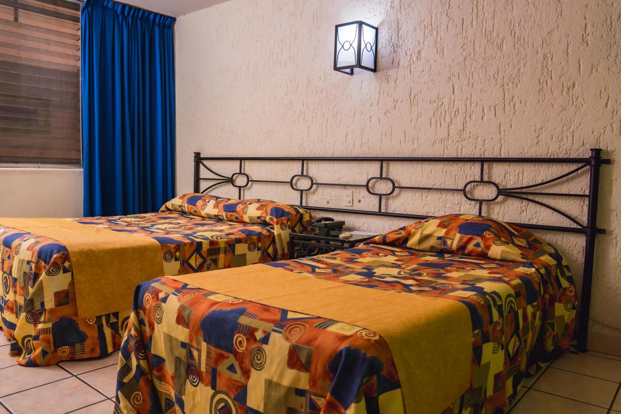 Hotel Arboledas Expo Γκουανταλαχάρα Εξωτερικό φωτογραφία